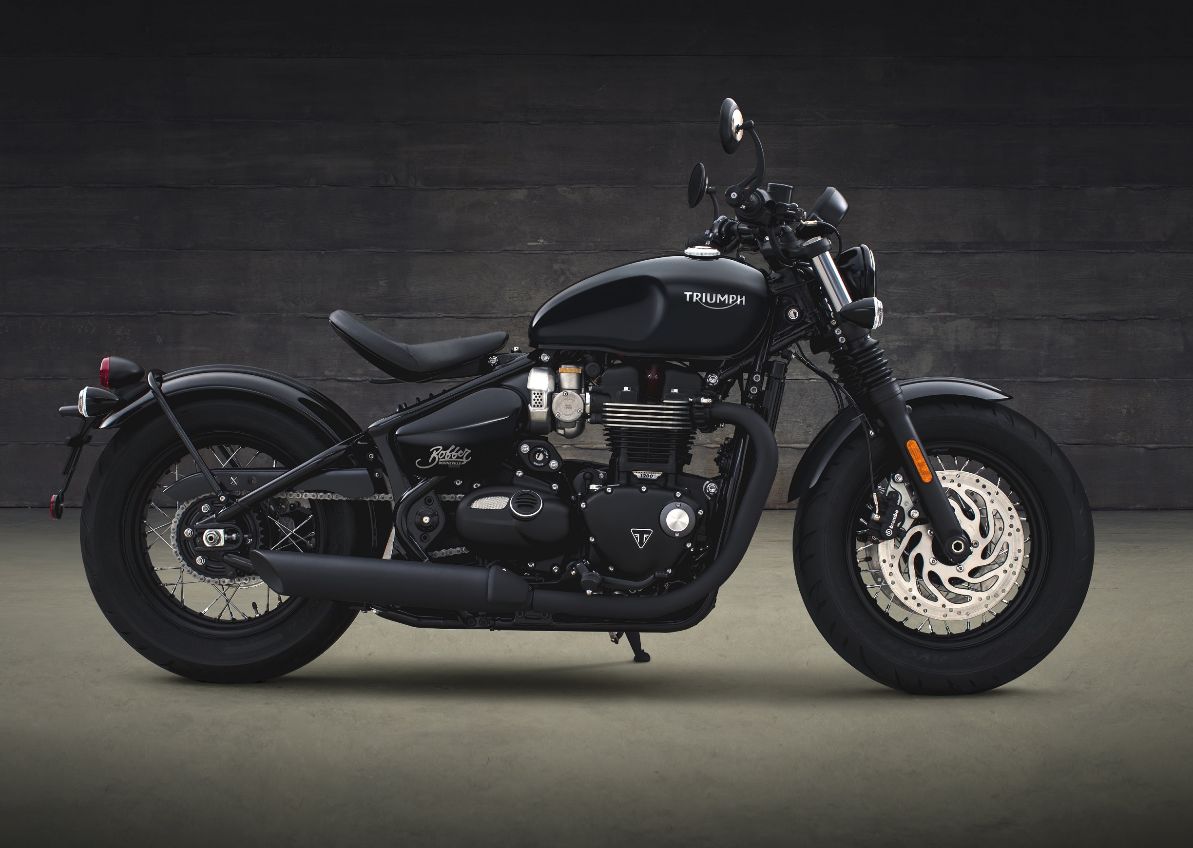 Triumph Bober Black