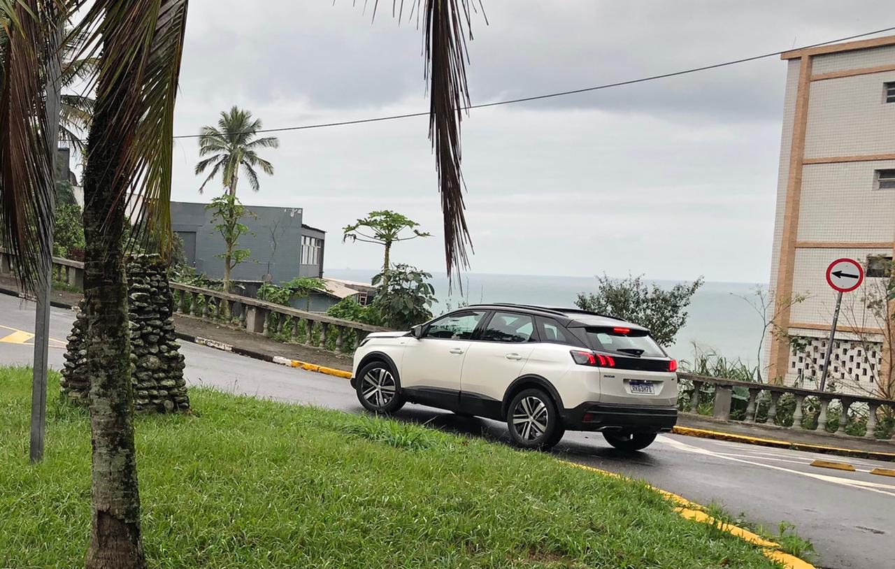Peugeot 3008 2022 (10)