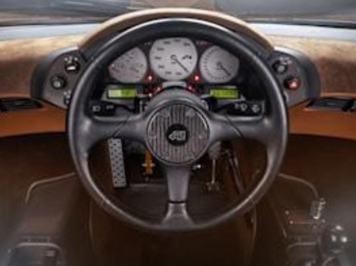 Mclaren F1 leilão