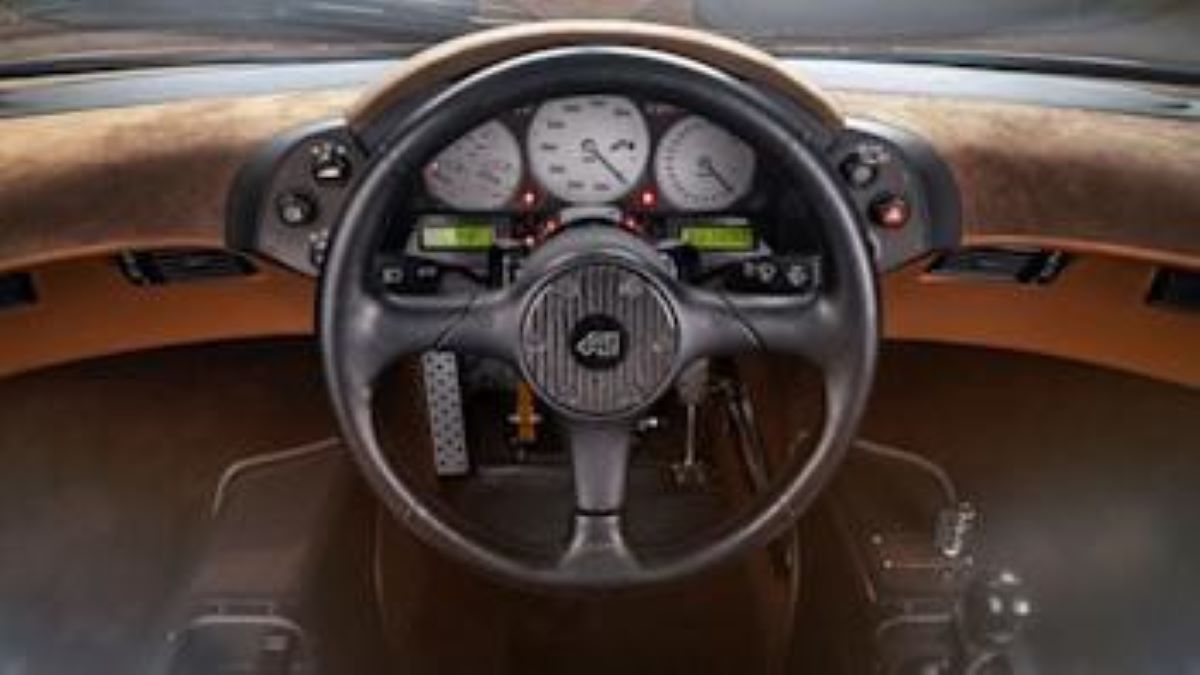 Mclaren F1 leilão