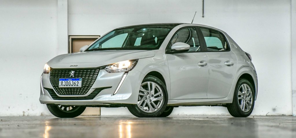 Peugeot 208 Active Pack 8956 Scaled