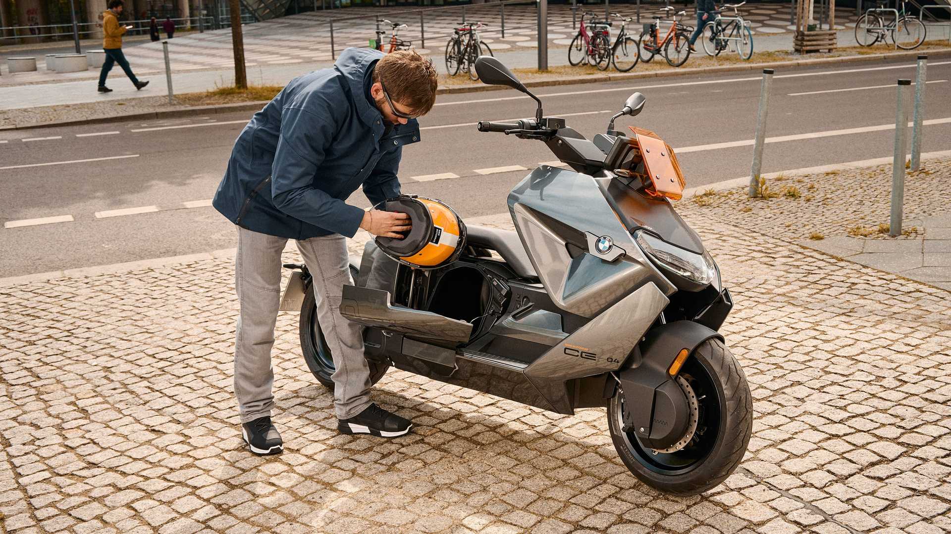 Bmw Ce 04 2021