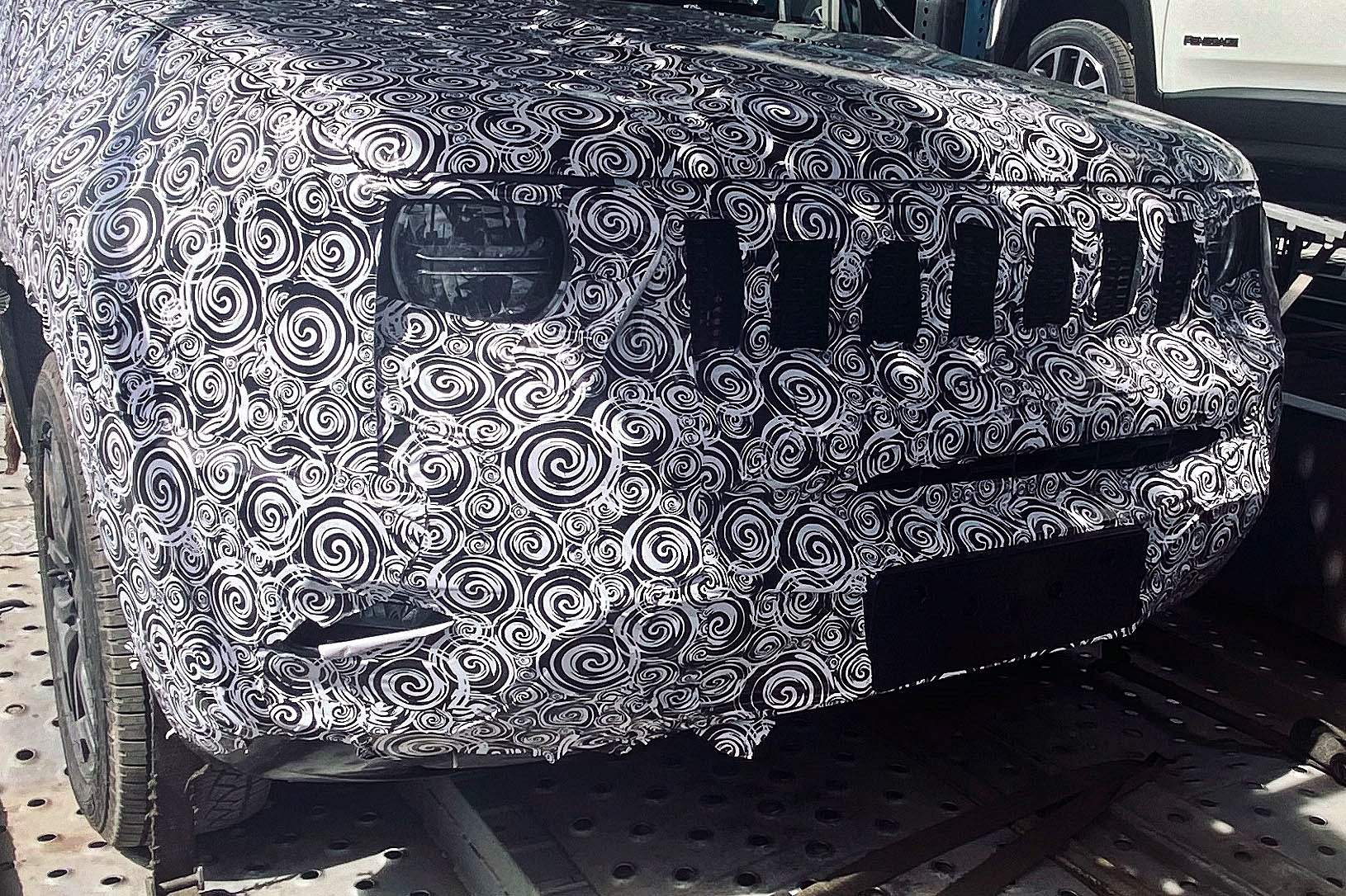 Flagra Novo Jeep Renegade (1)