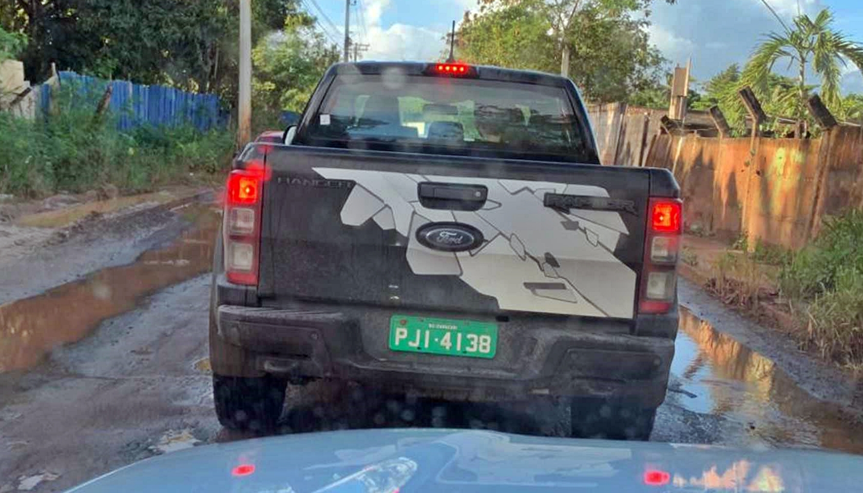Flagra Ranger Raptor (5)