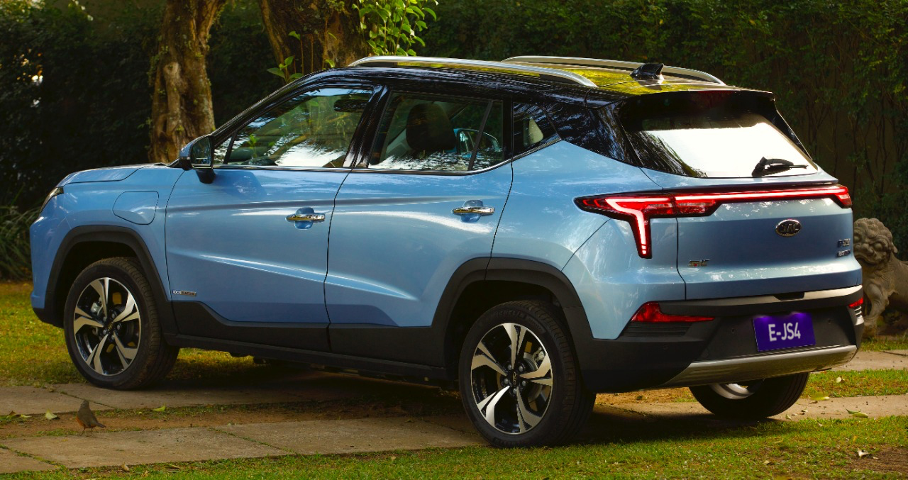 JAC e-JS4