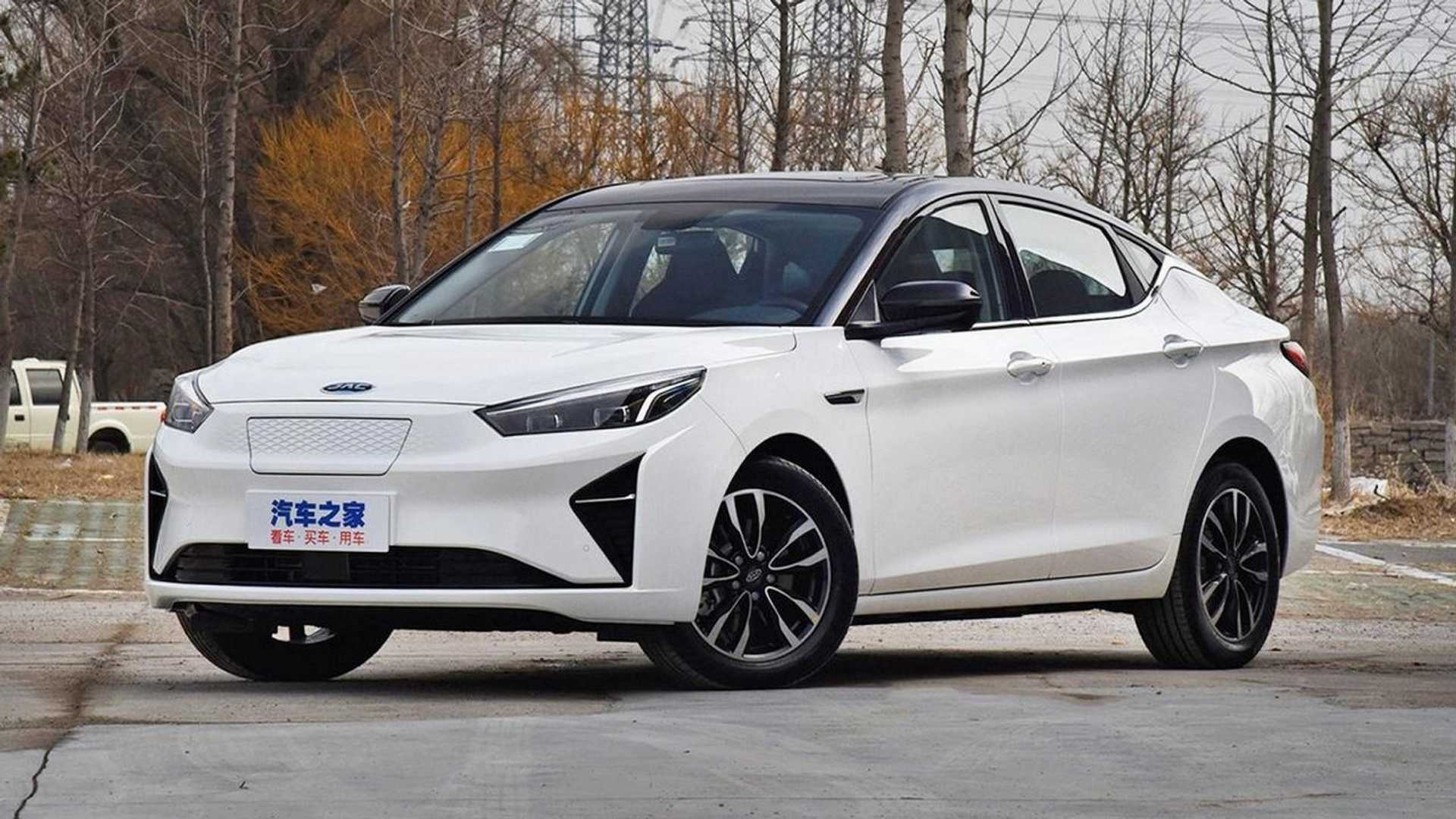 JAC iC5