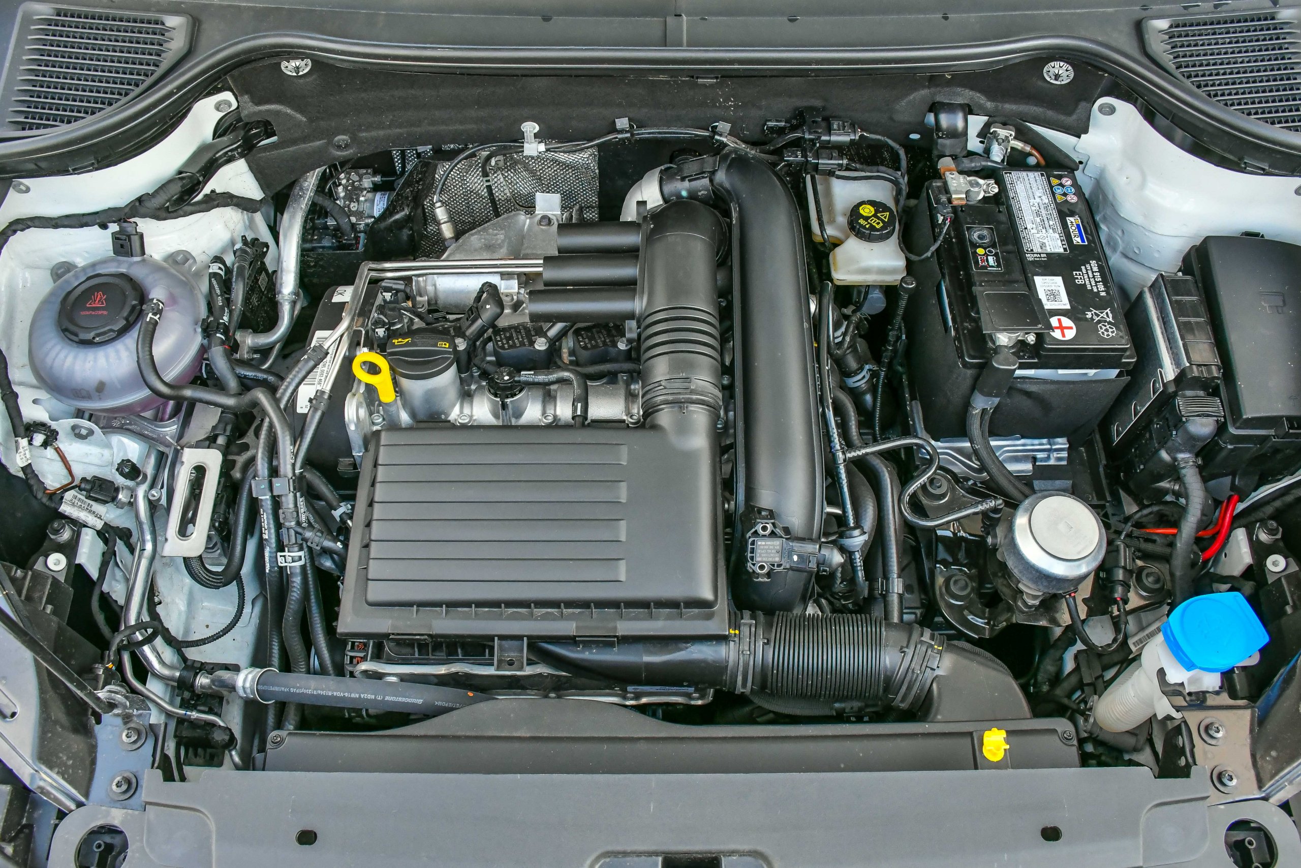 Volkswagen Taos Comfortline 250 Tsi 8016