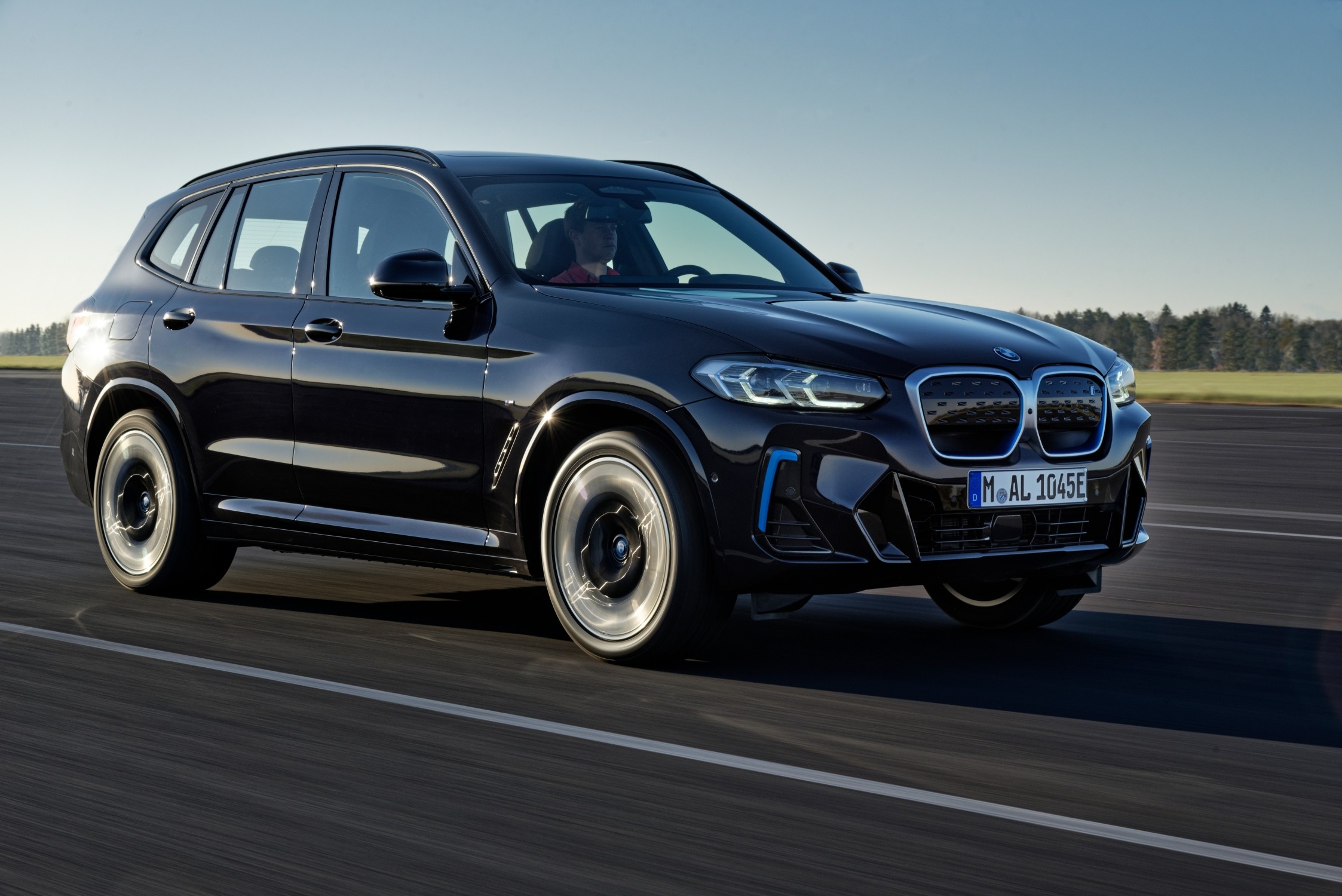 Novo Bmw Ix3 2022 (2)