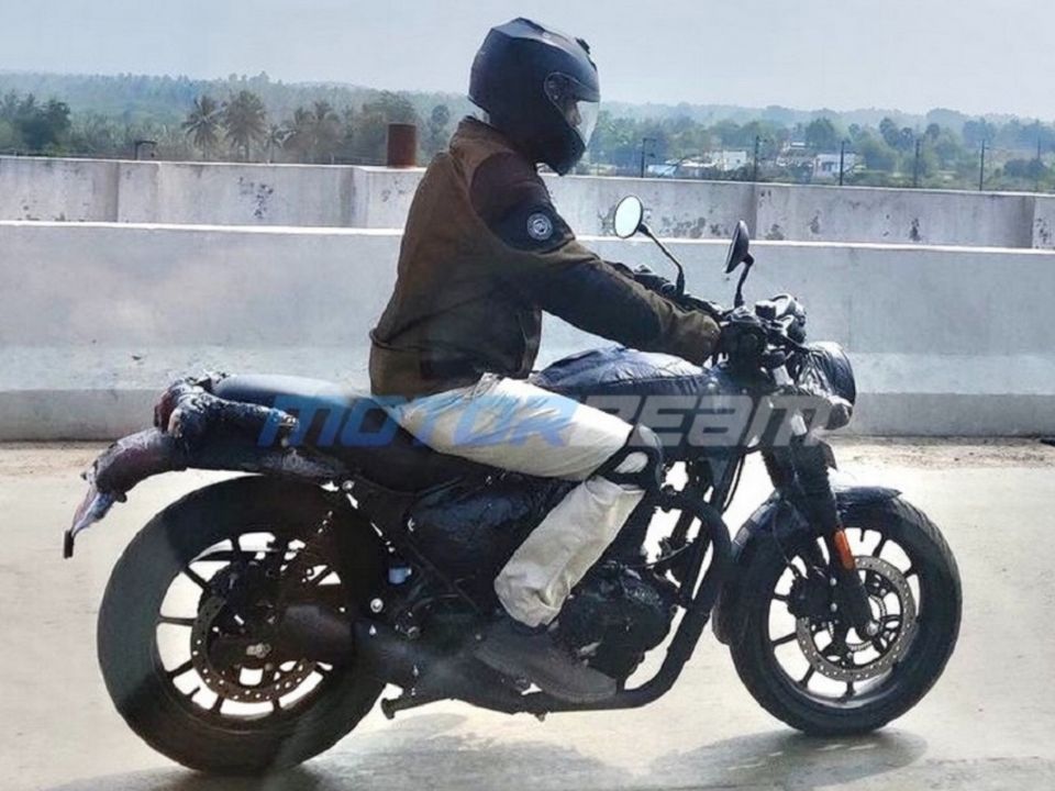 Royal Enfield Hunter 350 2
