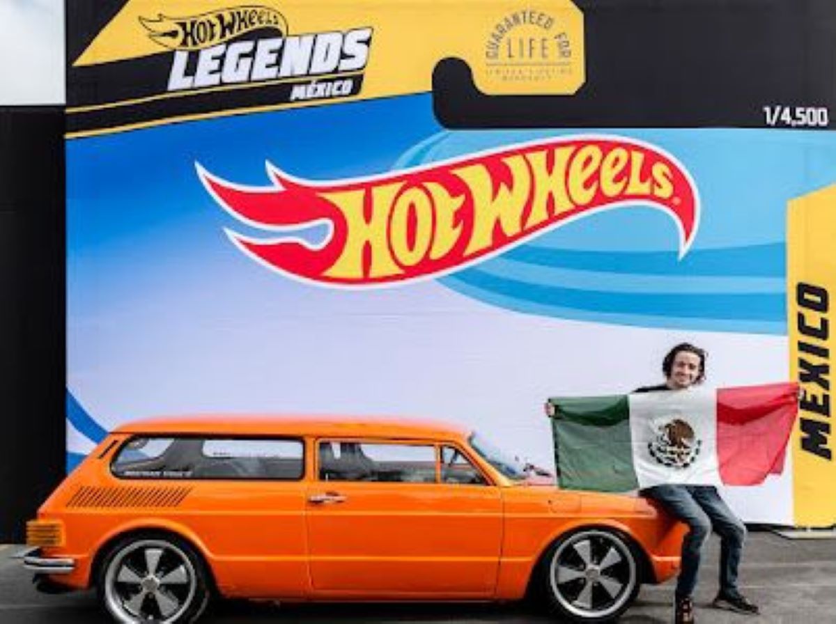 Hot Wheels 0002
