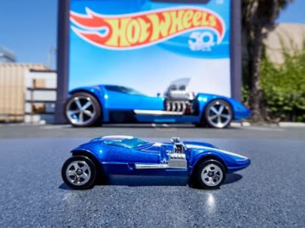 Hot Wheels 0001