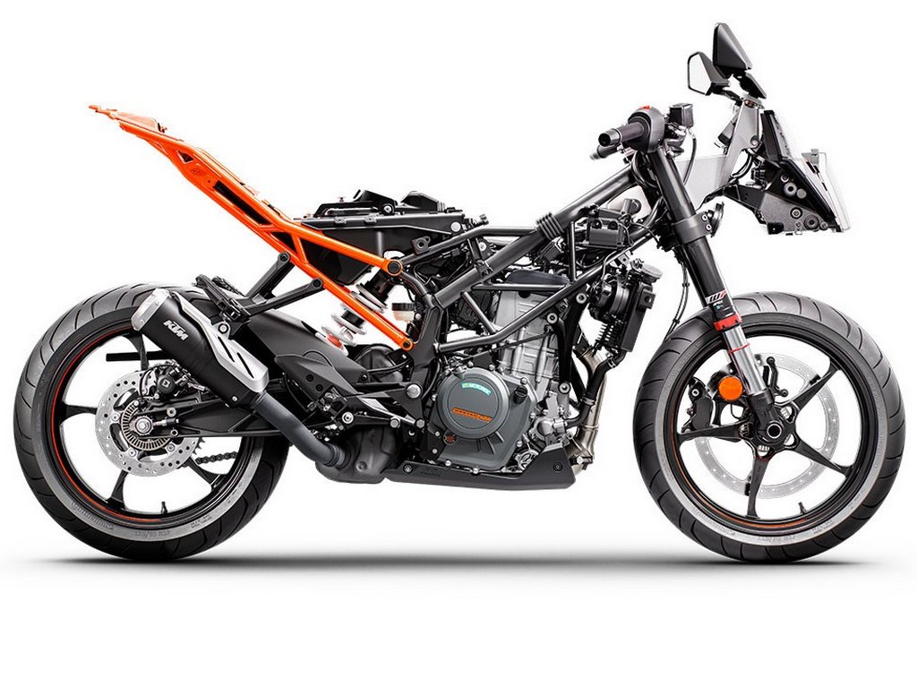6. Ktm Rc 390