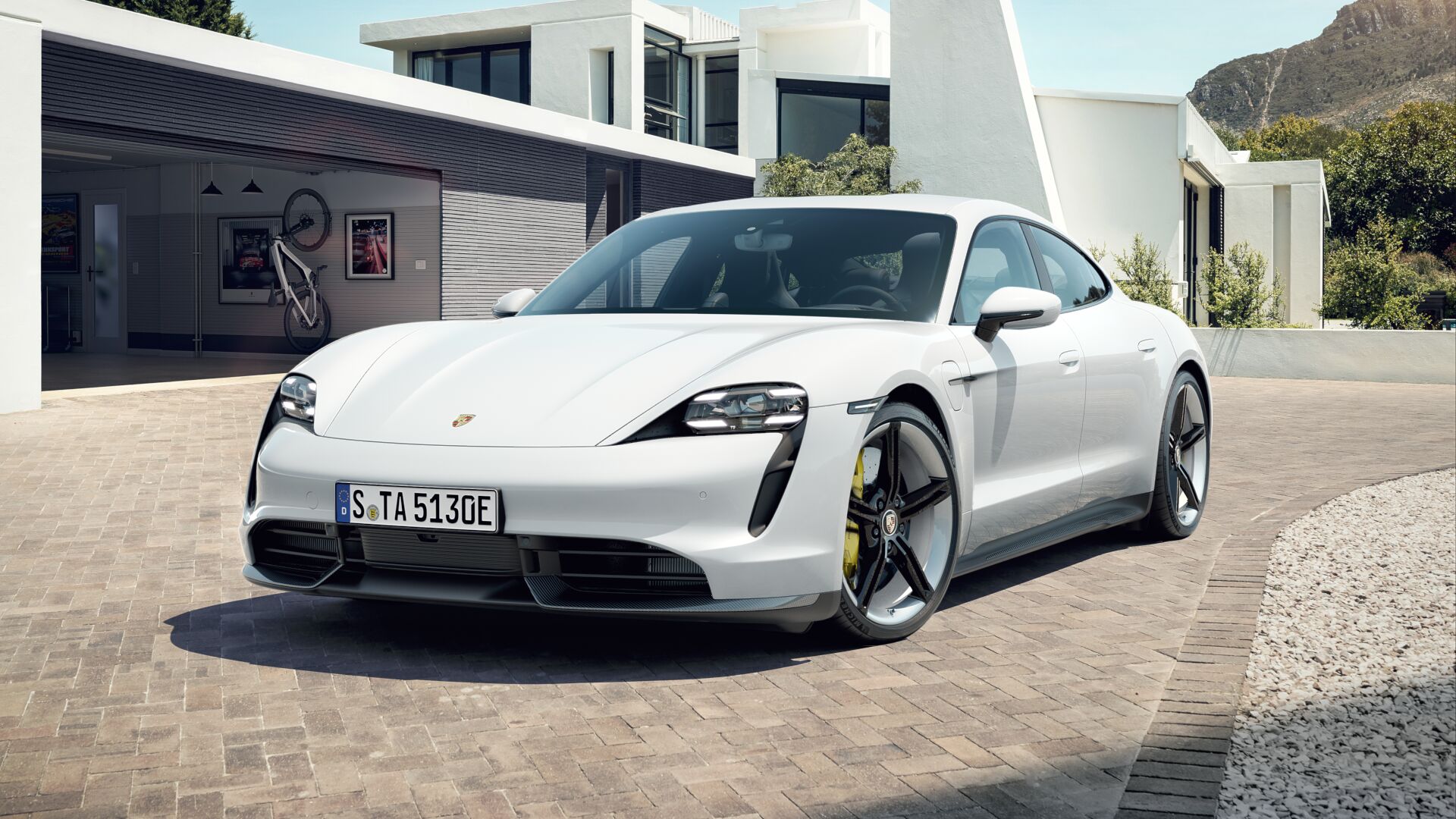 Taycan Turbo S