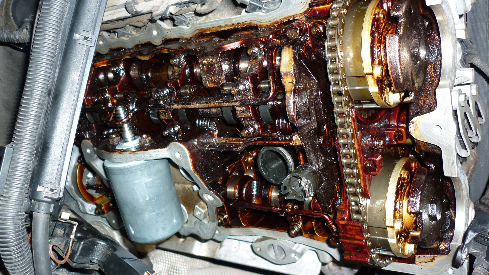 Volvo Engine Sludge