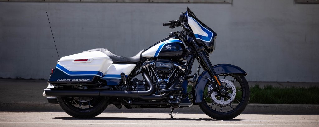 2021 Street Glide Arctic Blast