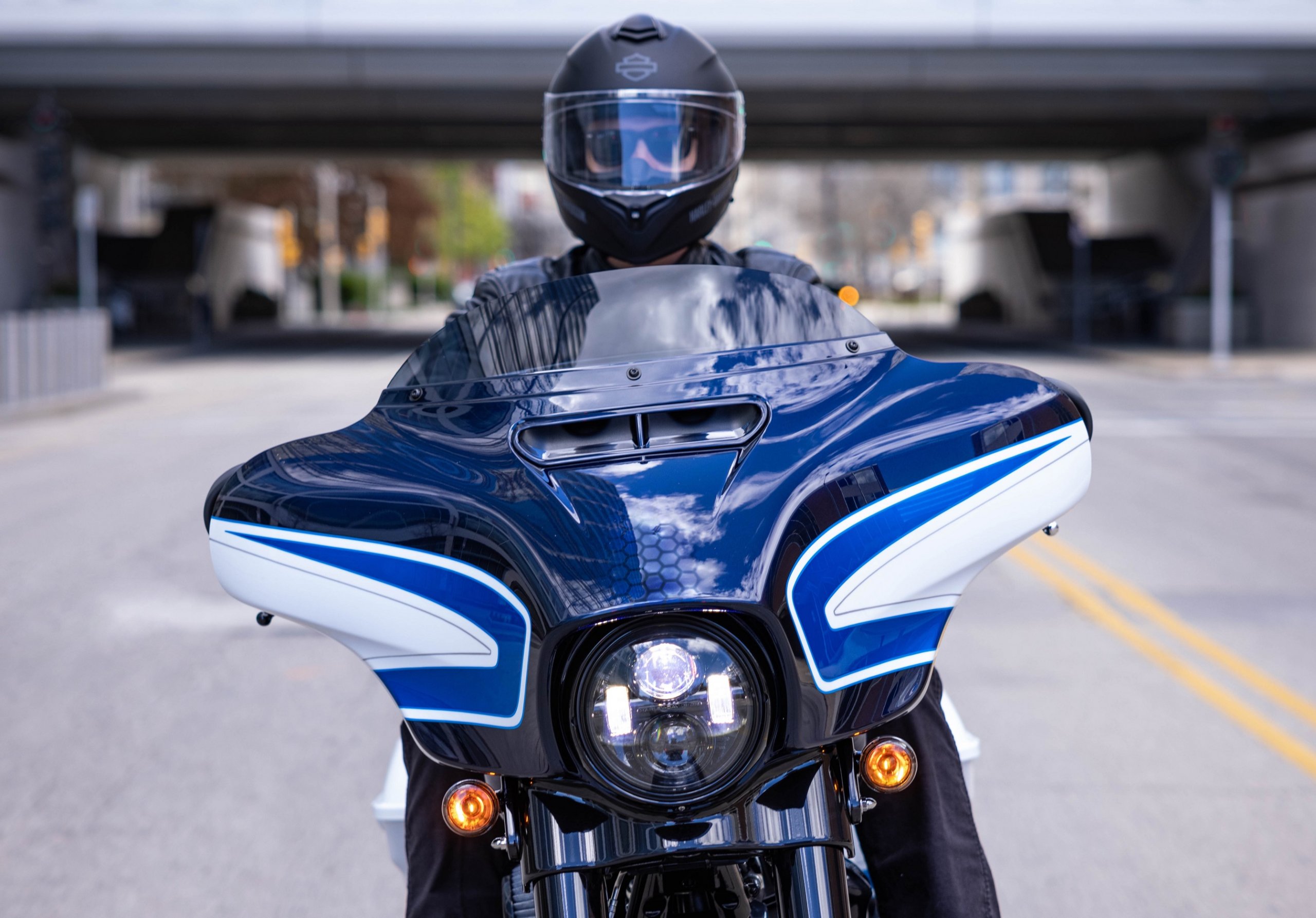 2021 Street Glide Arctic Blast