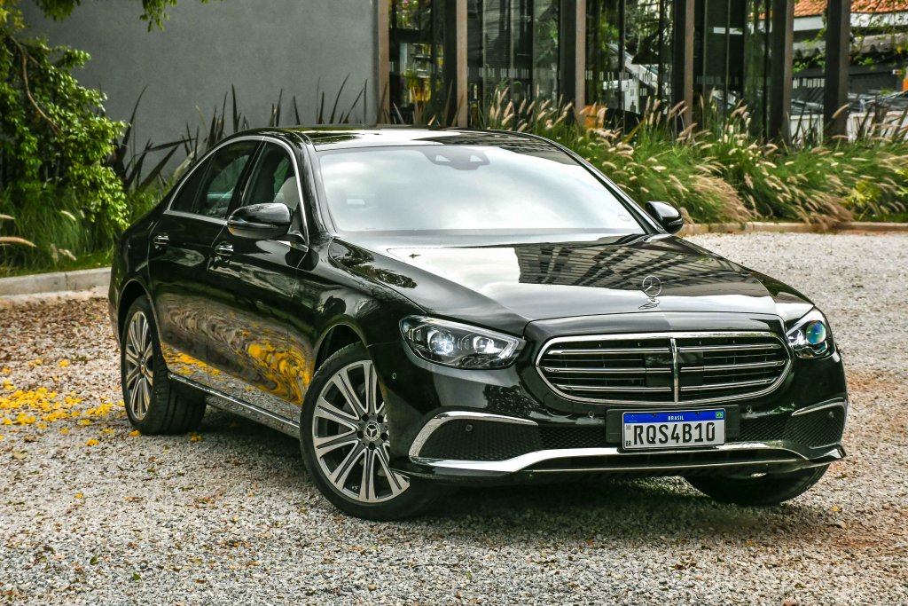 Mercedes Benz (classe E) E300 Exclusive 0944