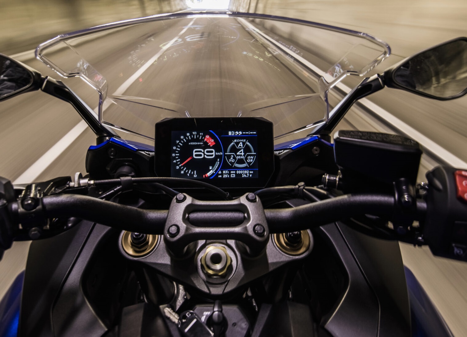 Suzuki Gsx S 1.000 Gt (7)