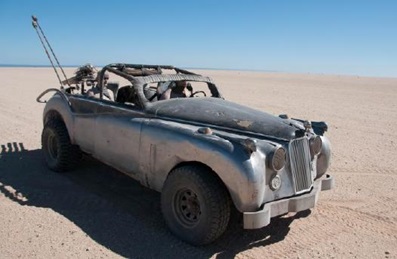 Mad Max Carro Convoy Jag Flamer