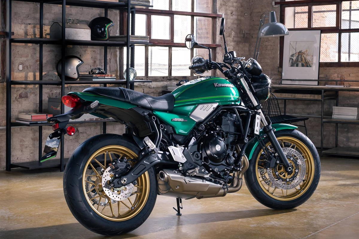 Kawasaki Z 650 Rs (3)