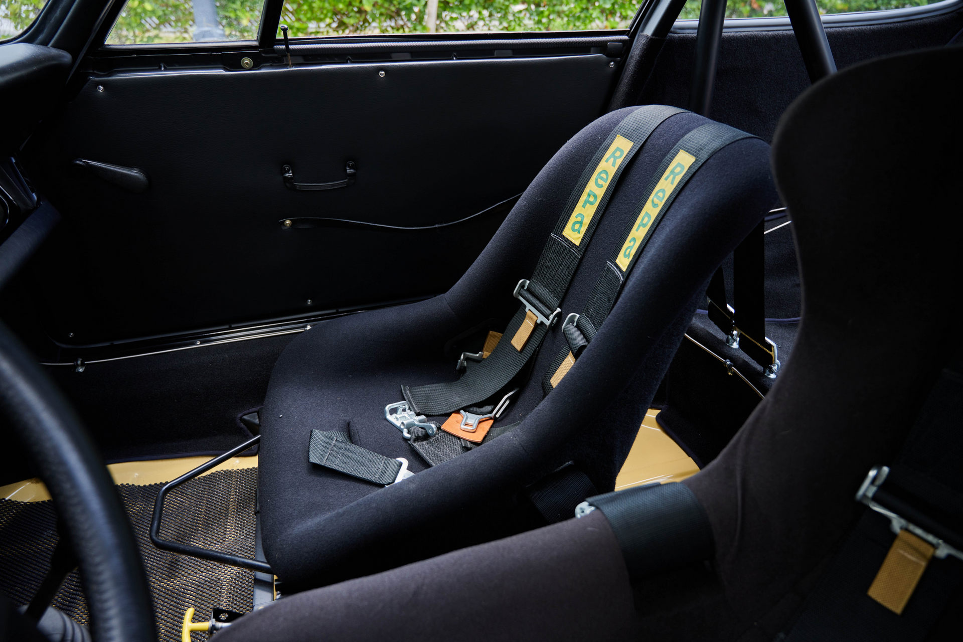 Porsche 911 Carrera 3.0 8