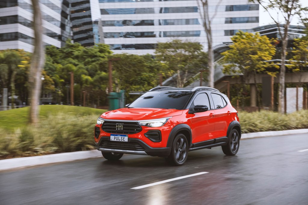 Fiat Pulse Audace 007 Large