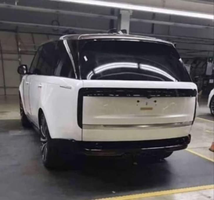 Novo Range Rover Vogue 2022 imagens vazadas