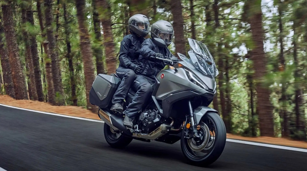 Honda Nt 1100 (1)