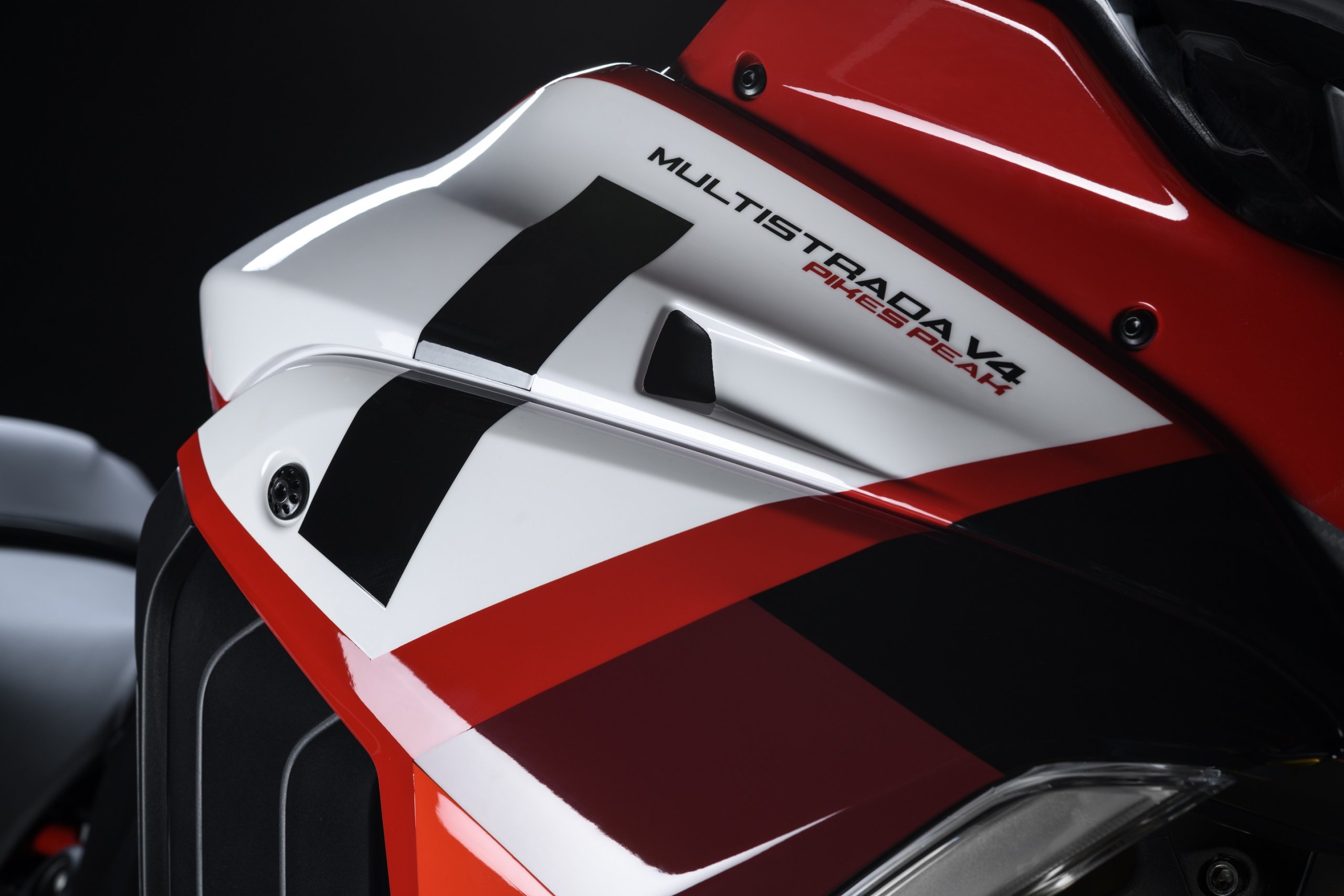 My22 Ducati Multistrada V4 Pikespeak 25 Uc347661 High