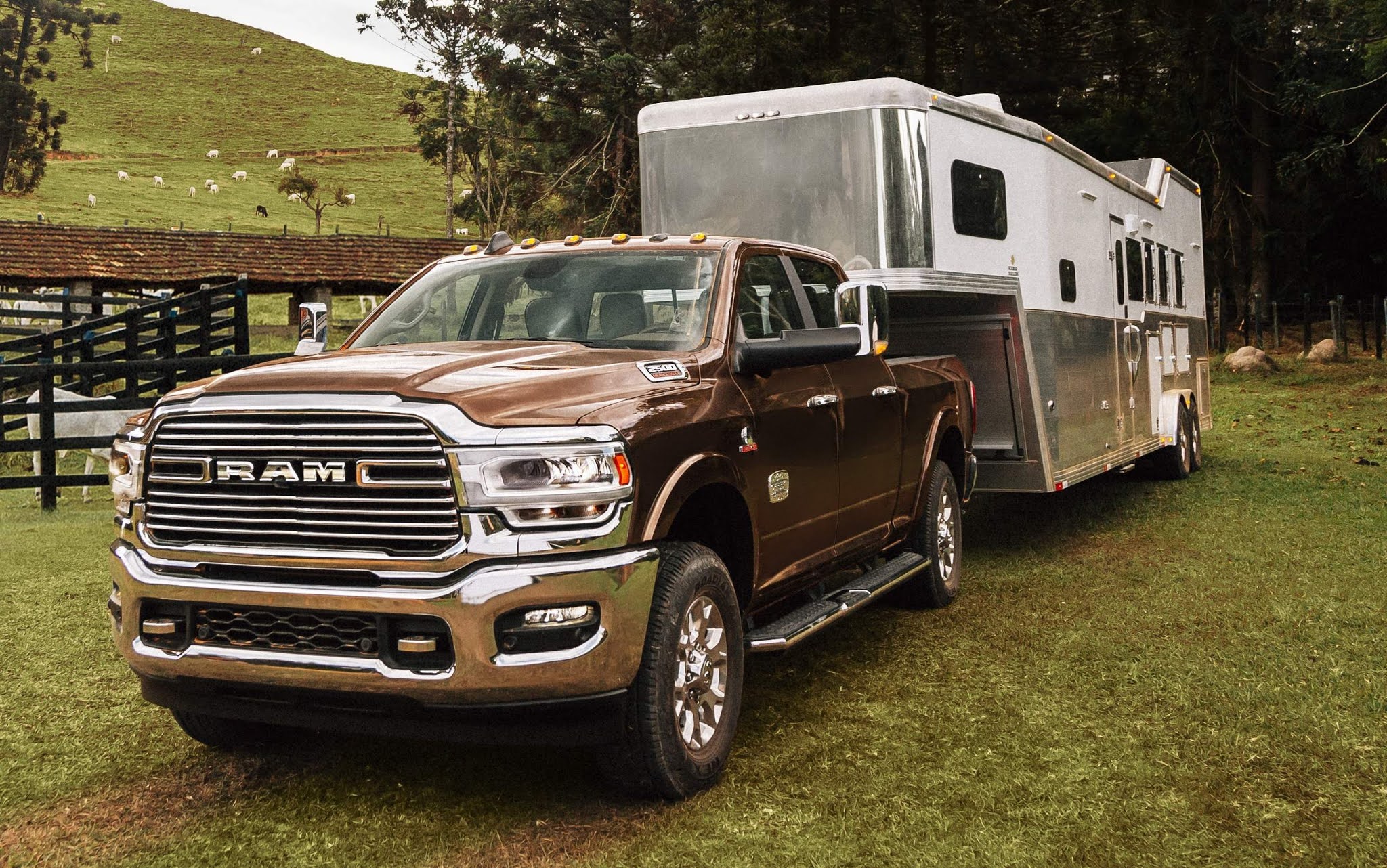 Ram 2500 Rodeo 2021 (2)