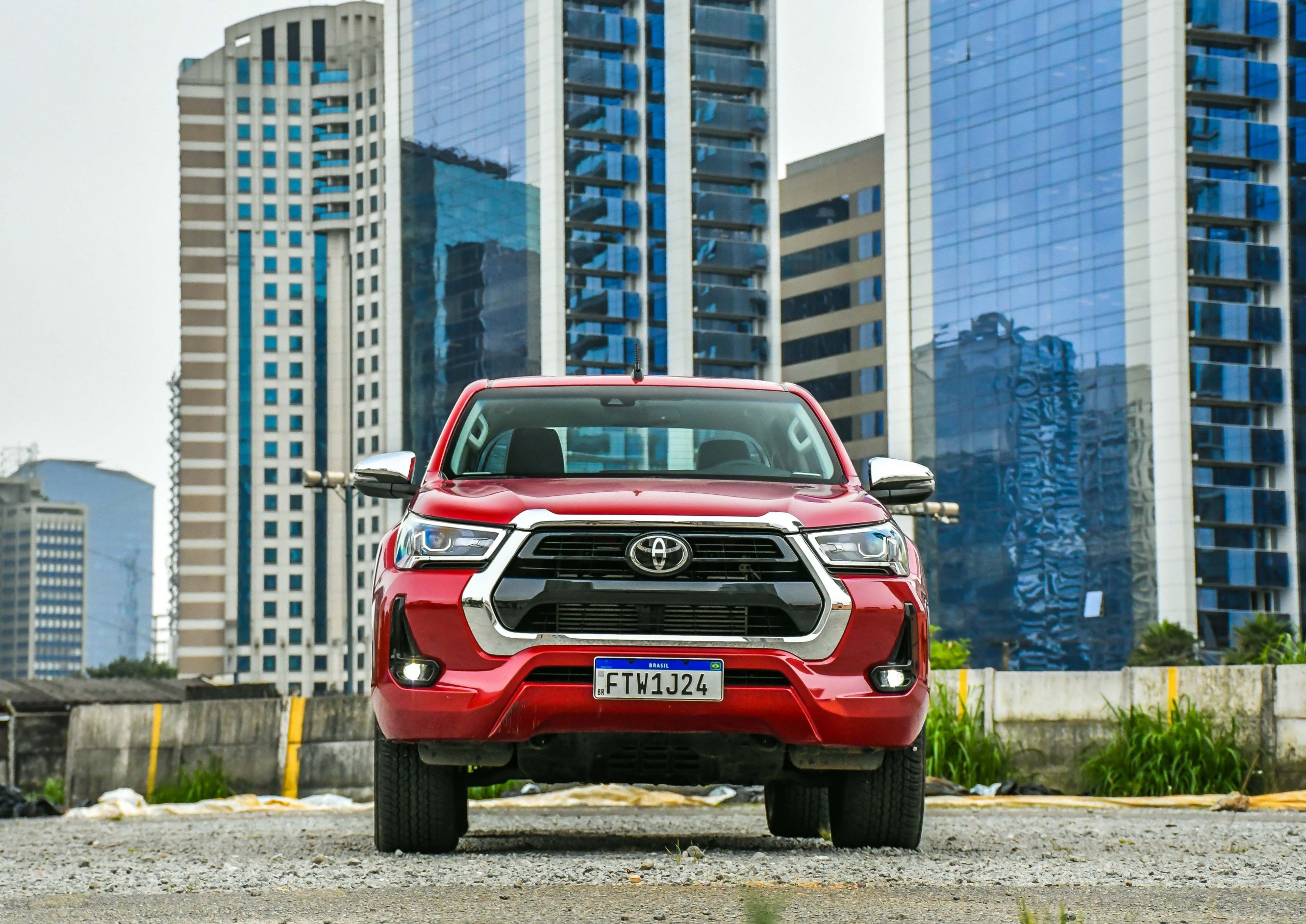 Toyota Hilux Srx 2.8 Turbo Diesel 4x4 4681