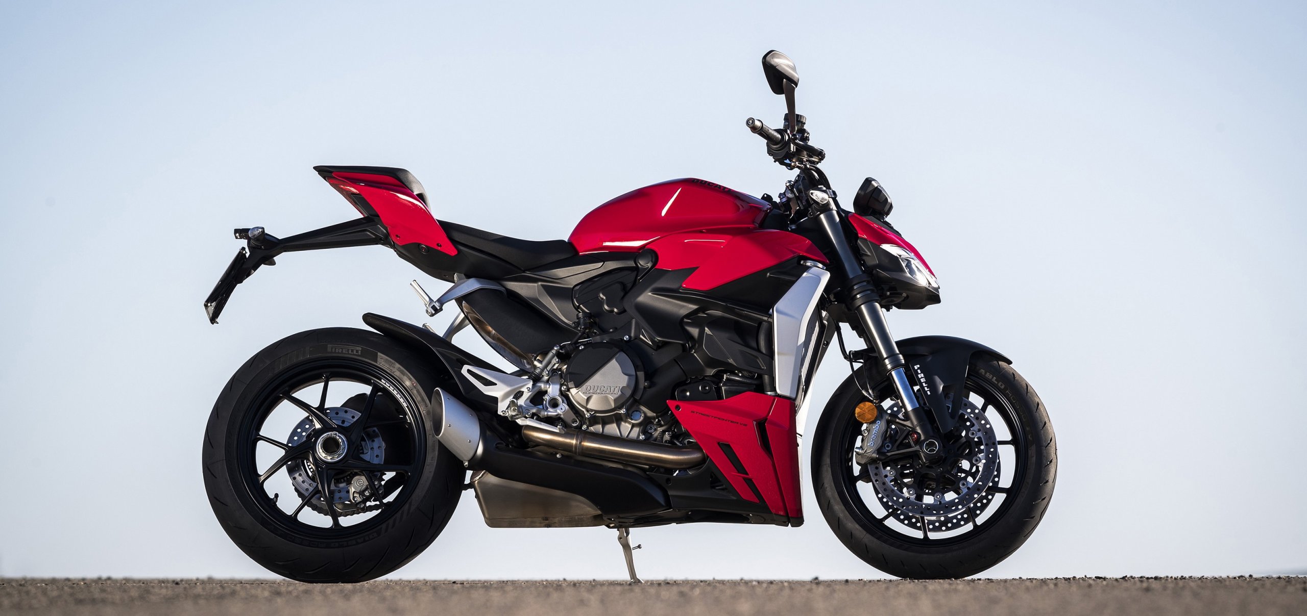 Ducati Streetfighter V2 (8)