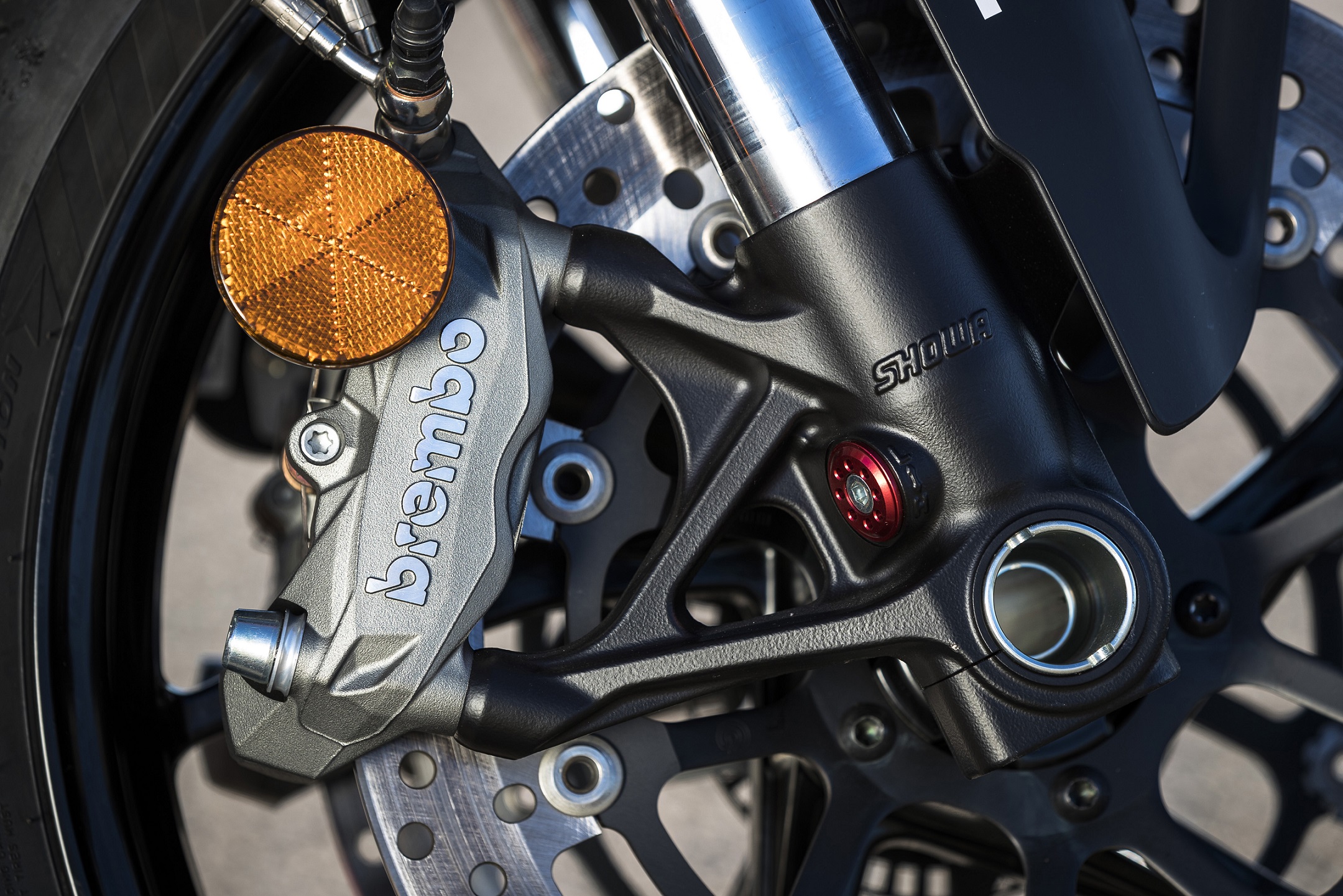 Ducati Streetfighter V2 (14)