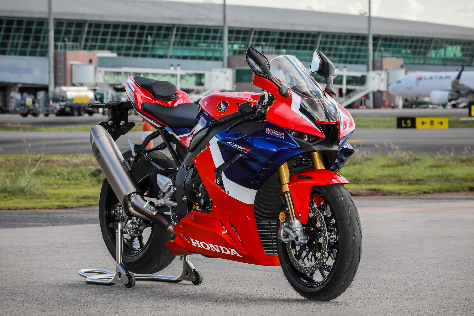 Honda Cbr 1.000 Rr R Fireblade Webmotors 2