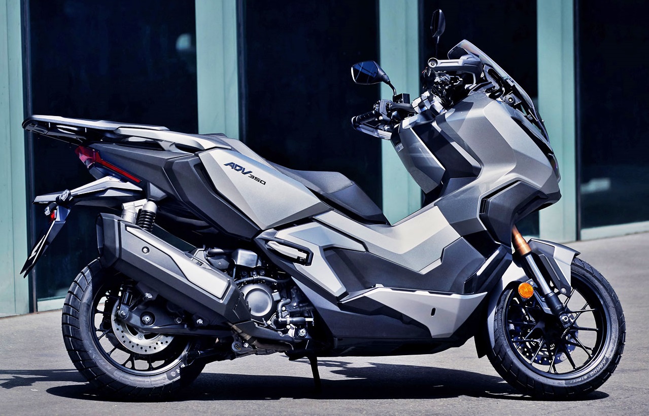 Honda Adv 350 3