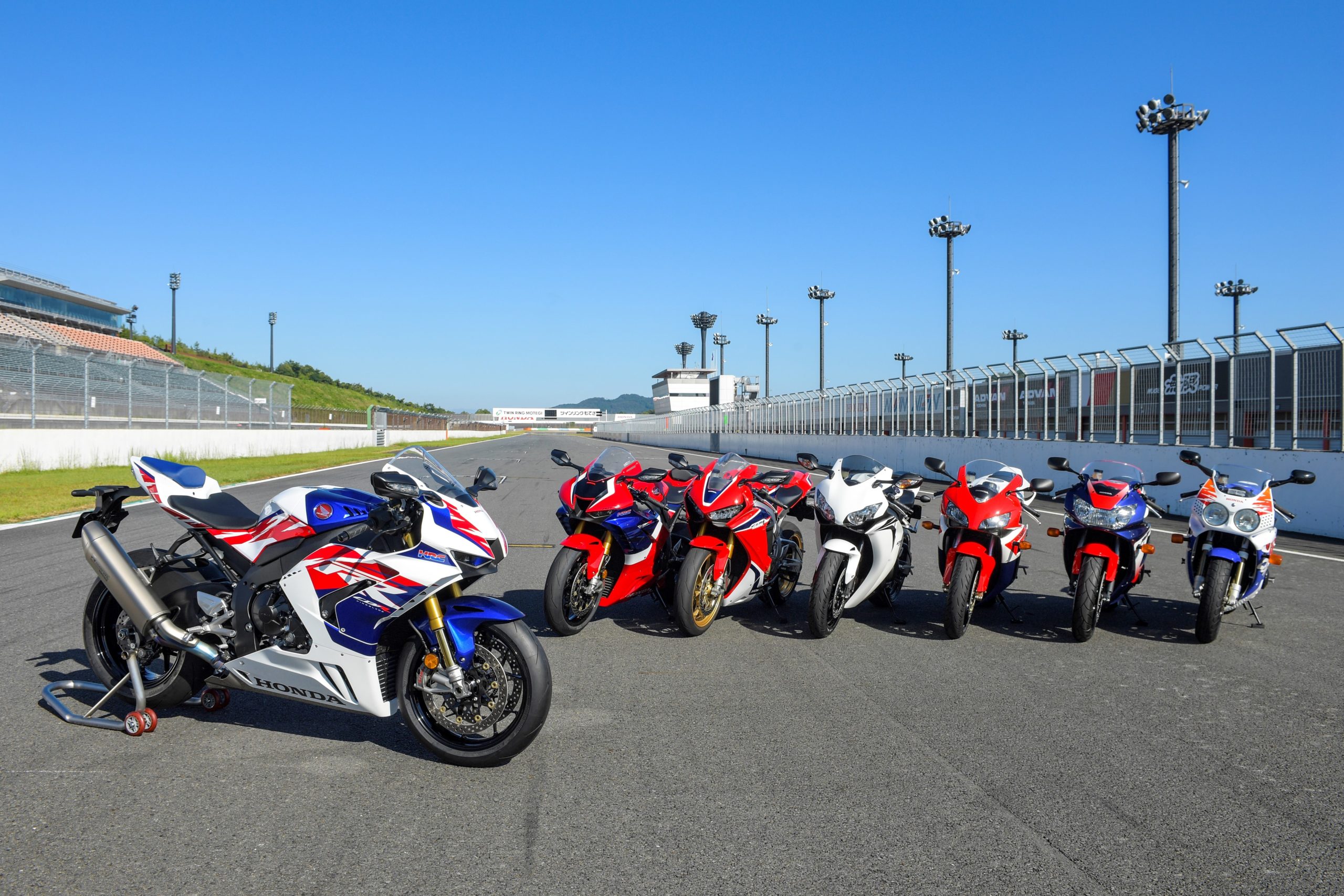 351964 22ym Honda Cbr1000rr R Fireblade Sp 30th Anniversary Scaled