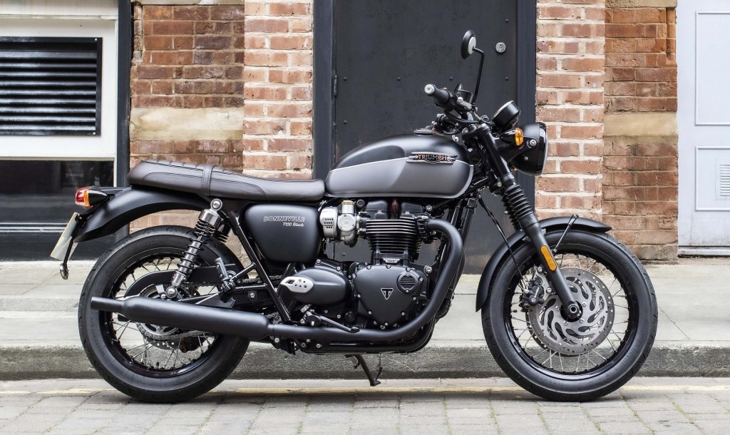 Triumph Bonneville T120 Black 2022 (10)