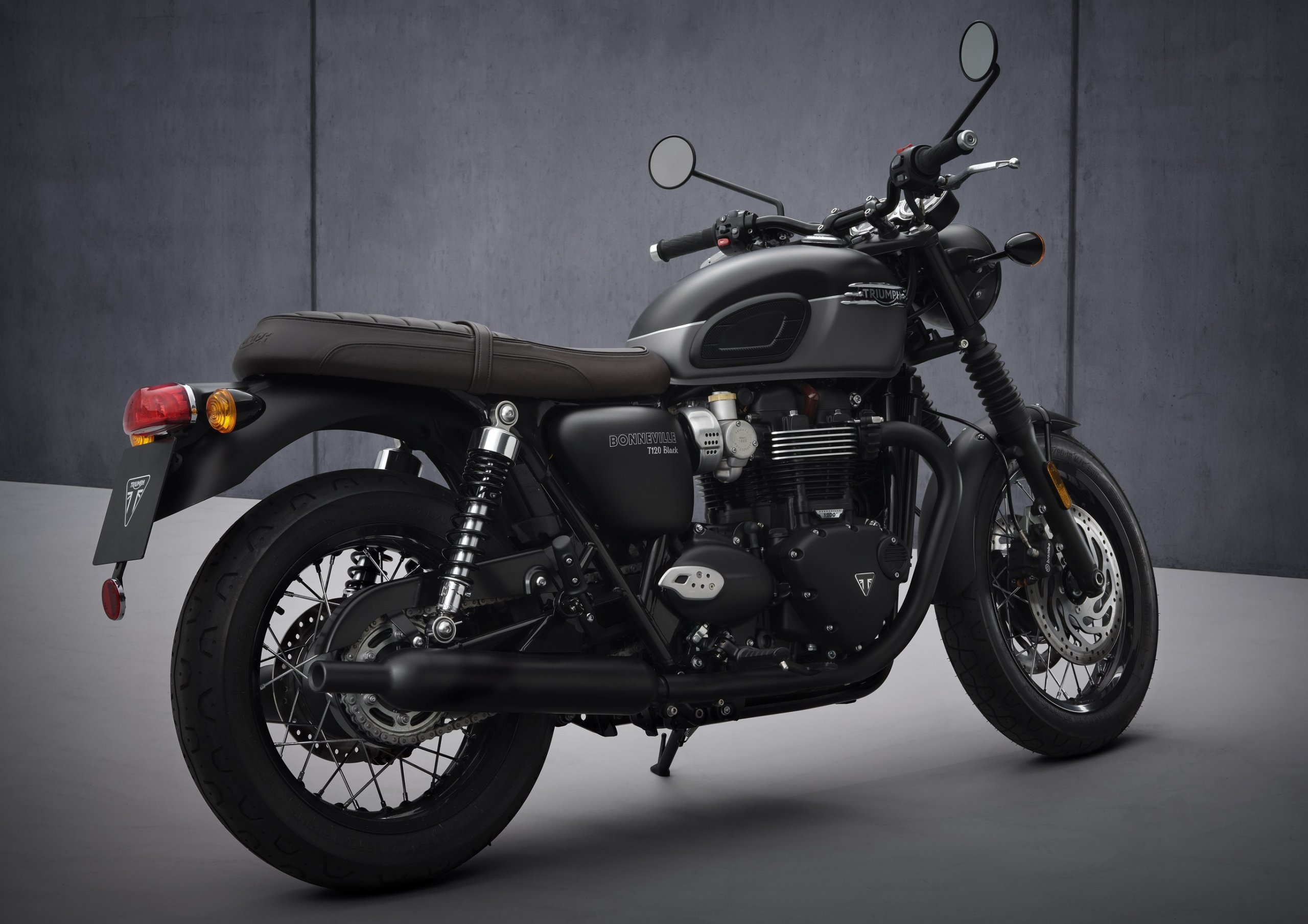 Triumph Bonneville T120 Black 2022 (4)
