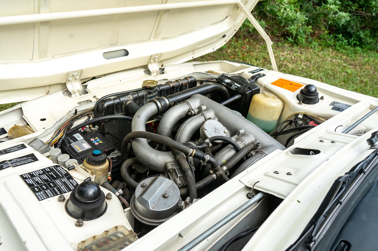 Bmw 2002 Turbo 11