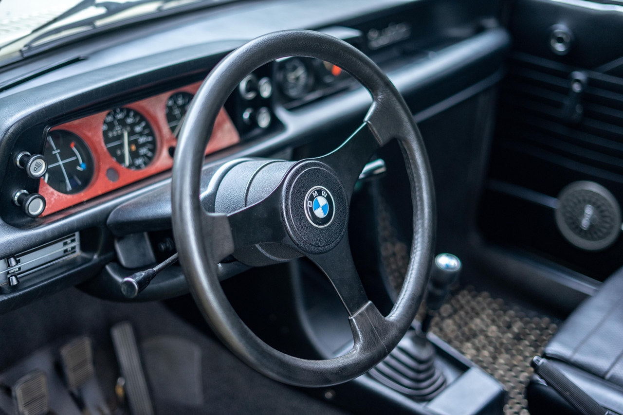 Bmw 2002 Turbo 8