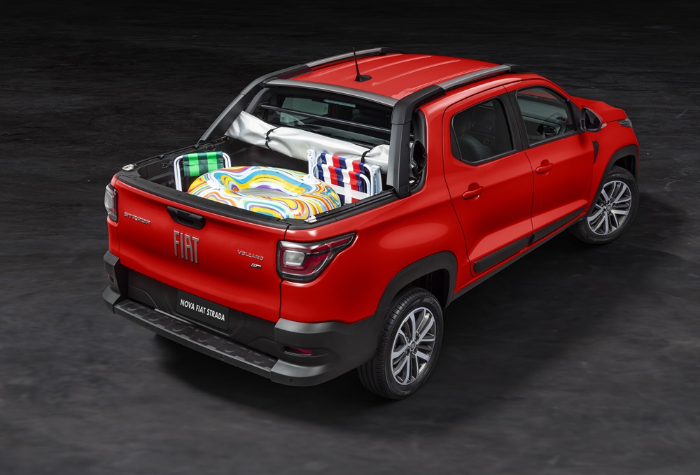 Fiat Strada Volcano Cvt 2022 (7)