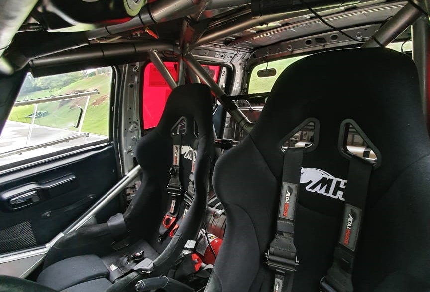 401279 997511 L200 Triton Sport R 1