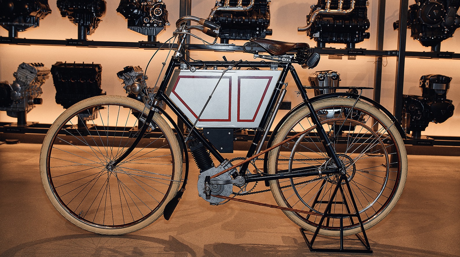 Triumph 1901 Factory Shoot