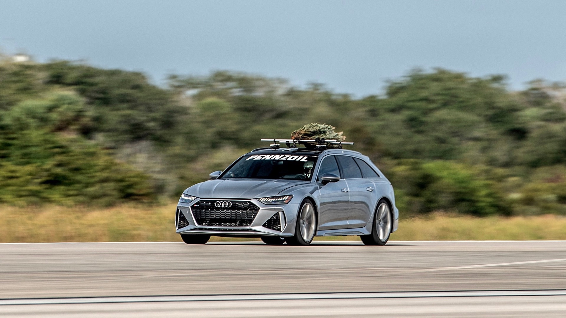Christmas Tree Reaches 183 Mph Strapped To A Hennessey Tuned Audi Rs 6 Avant 100821650 H