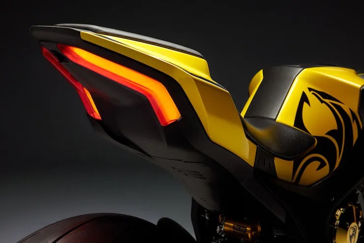 Damon Hyperfighter Colossus 02