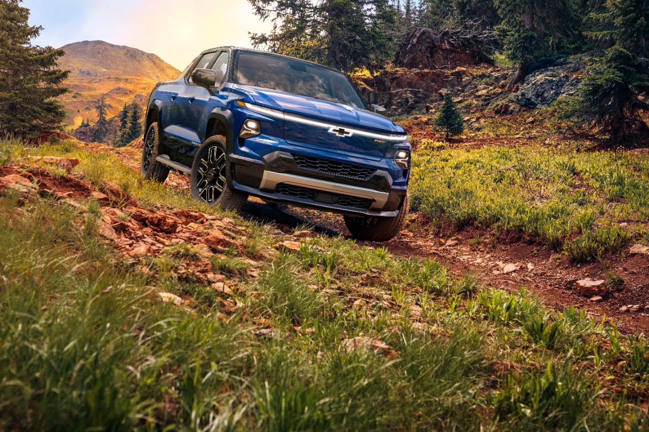 2024 Silverado Ev Rst