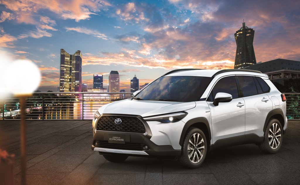 Corolla Cross 1