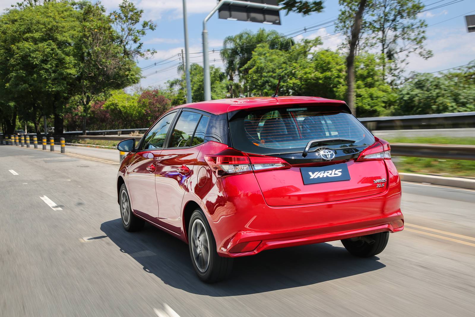 Yaris 2023 19