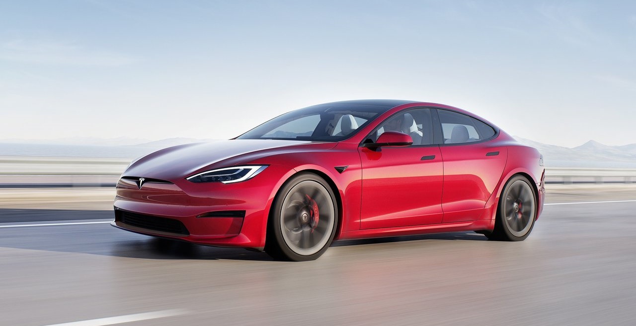 Tesla Model S 2021 1280 01