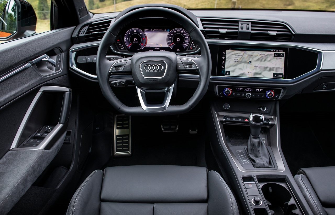 Audi Q3 Sportback 2020 1280 87
